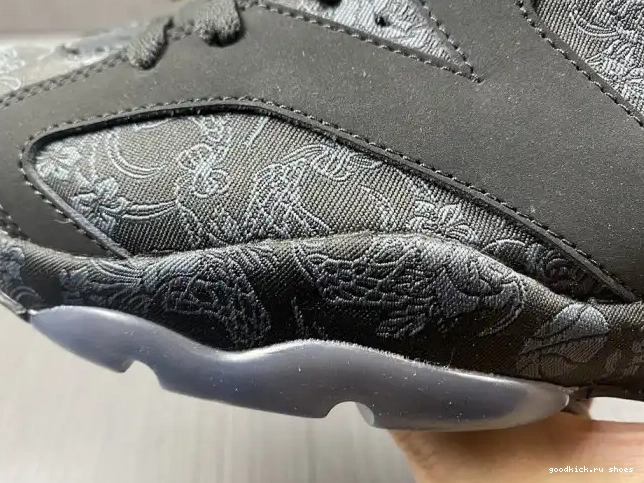 Black 6 (W) Triple DB9818-001 Jordan Retro SD 0421